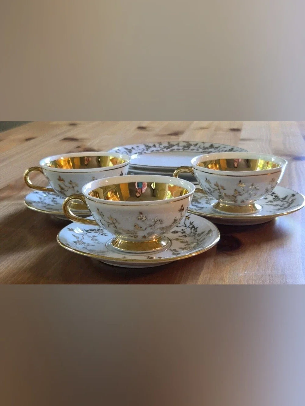 Vintage Hutschenreuther Selb Bavaria Dresden Gold Gilt Demitasse Trio Sets Set 3